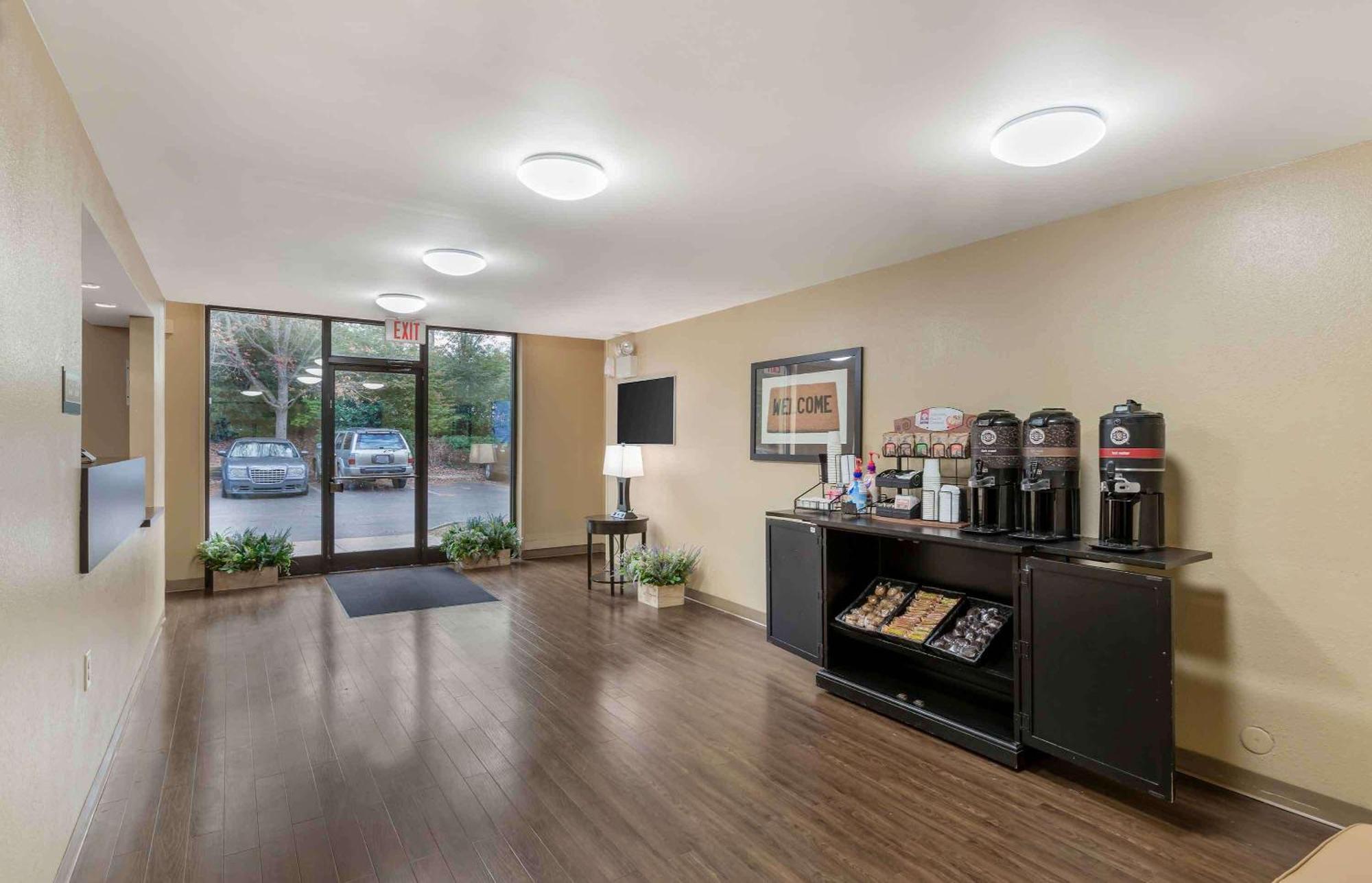 Extended Stay America Suites - Raleigh - North Raleigh - Wake Towne Dr Экстерьер фото